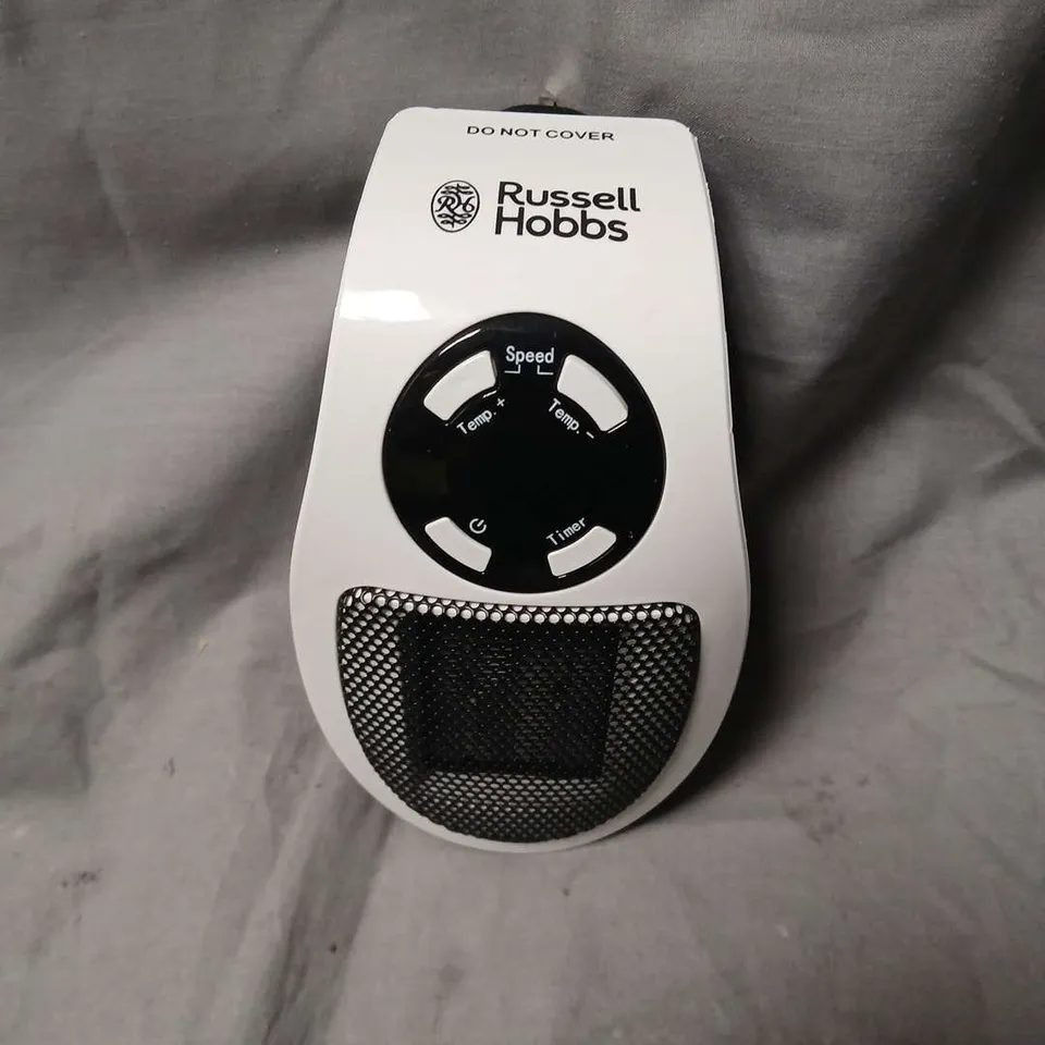RUSSELL HOBBS PORTABLE PLUG-IN HEATER – 500W, BOXED