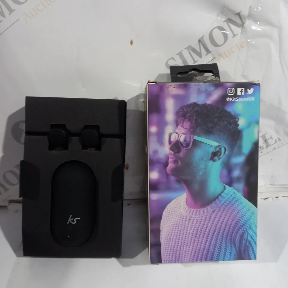 KITSOUND FUNK 25 WIRELESS EARBUDS IN BLACK 