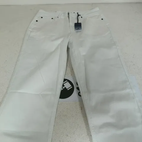 ARIZONA WHITE JEANS SIZE 14 LONG