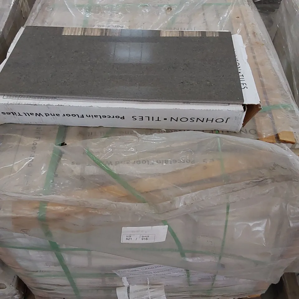 PALLET CONTAINING 32 CARTONS OF JOHNSONS MOD3RN SLATE POLISHED TILES - 8 PER PACK / 600X300X9.5MM