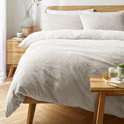 COSY CUDDLE FLEECE DUVET SET - KING 