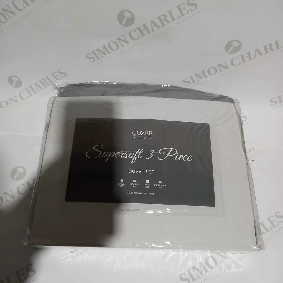 OUTLET SUPERSOFT BY COZEE HOME 3 PIECE DUVET SET - DOUBLE