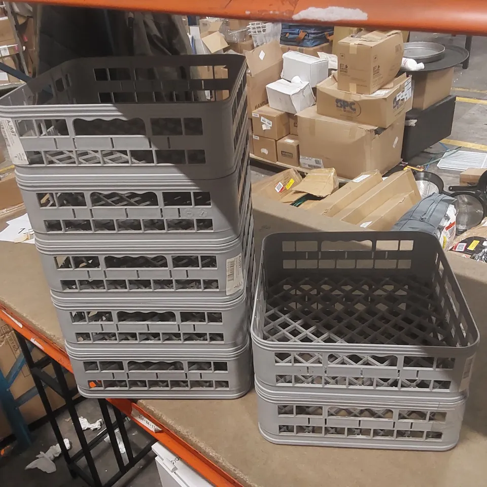 7x BUFFALO GLASSWASHER BASKETS
