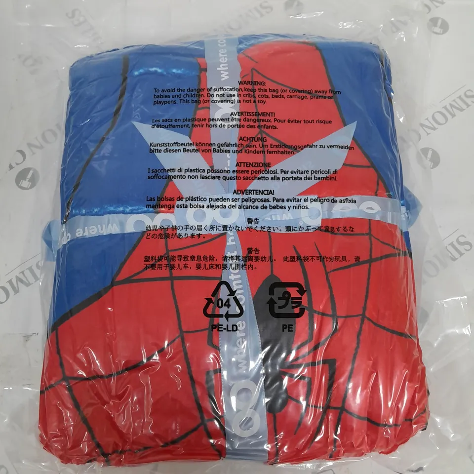 SEALED SPIDERMAN THEMED THE OODIE HOODED BLANKET - SIZE UNSPECIFIED