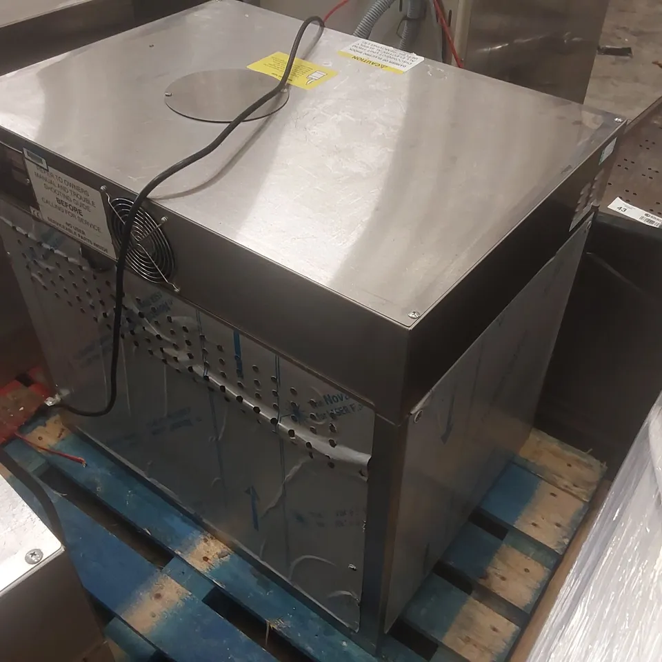 THERMODYNE 700NDNL COMMERCIAL COOK AND HOLD OVEN