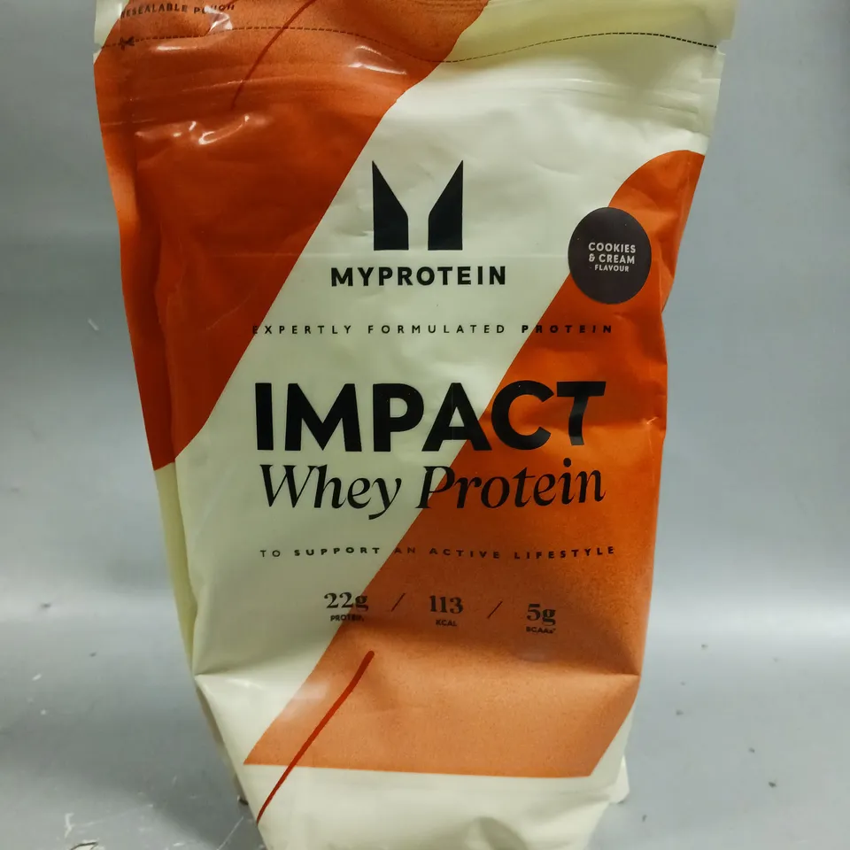 SEALED MYPROTEIN IMPACT WHEY PROTEIN - COOKIES & CREAM - 500G
