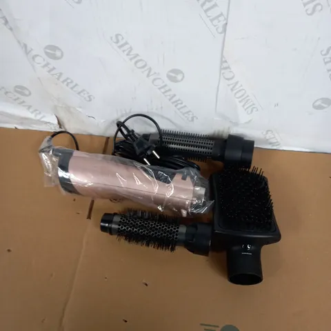 REVAMP 2-IN-1 BLOW DRY AND STYLE TOOL