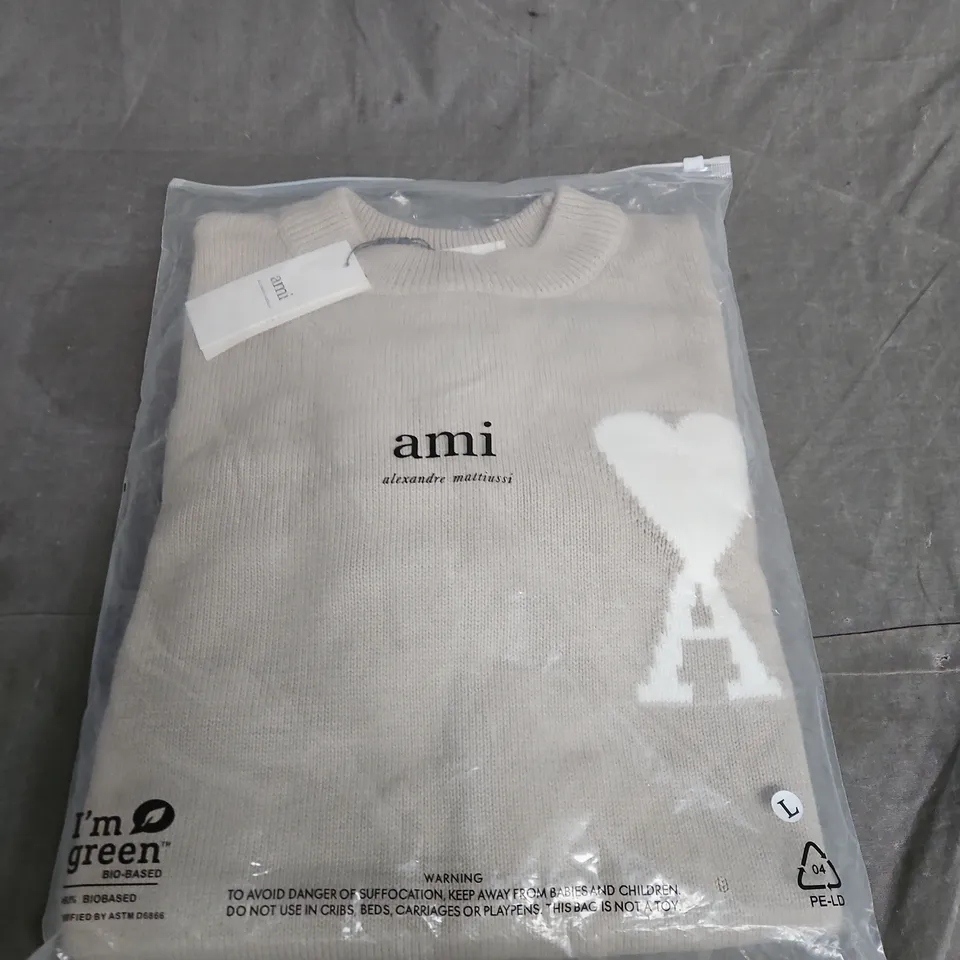 AMI BY ALEXANDRE MATTIUSSI KNIT SWEATER – BEIGE – SIZE L
