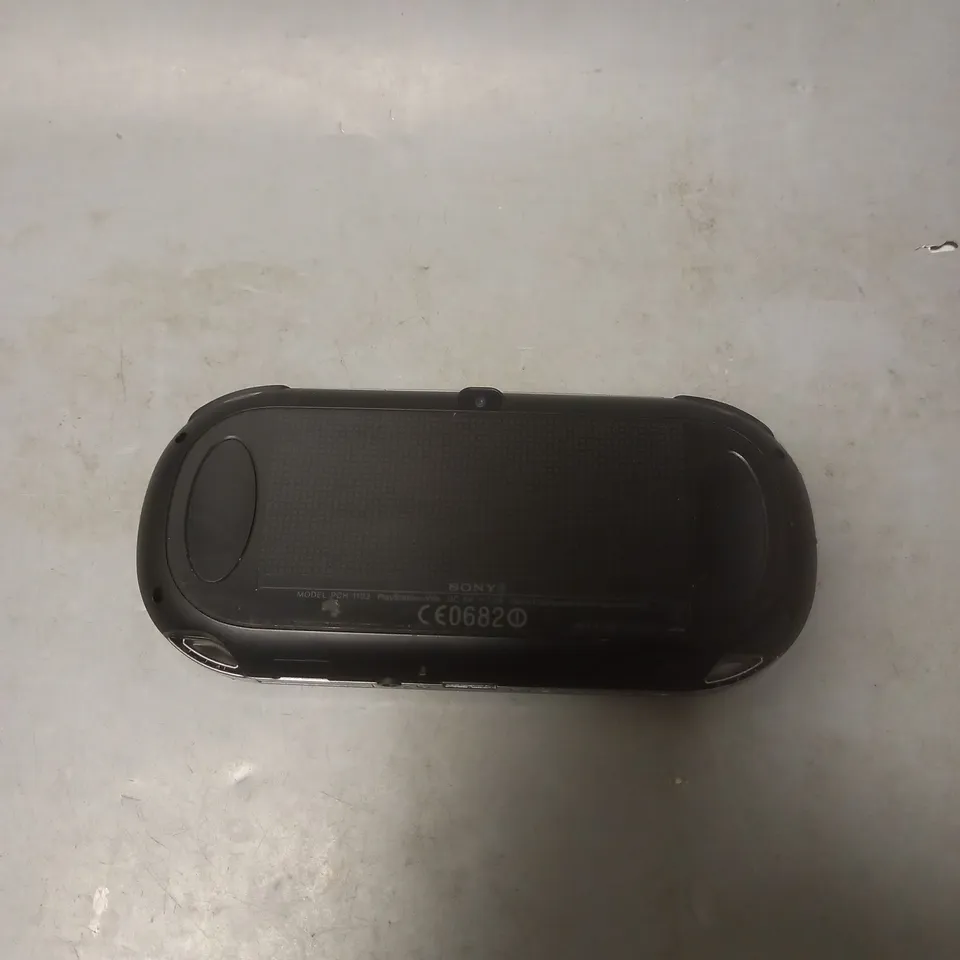 SONY PSVITA GAME CONSOLE