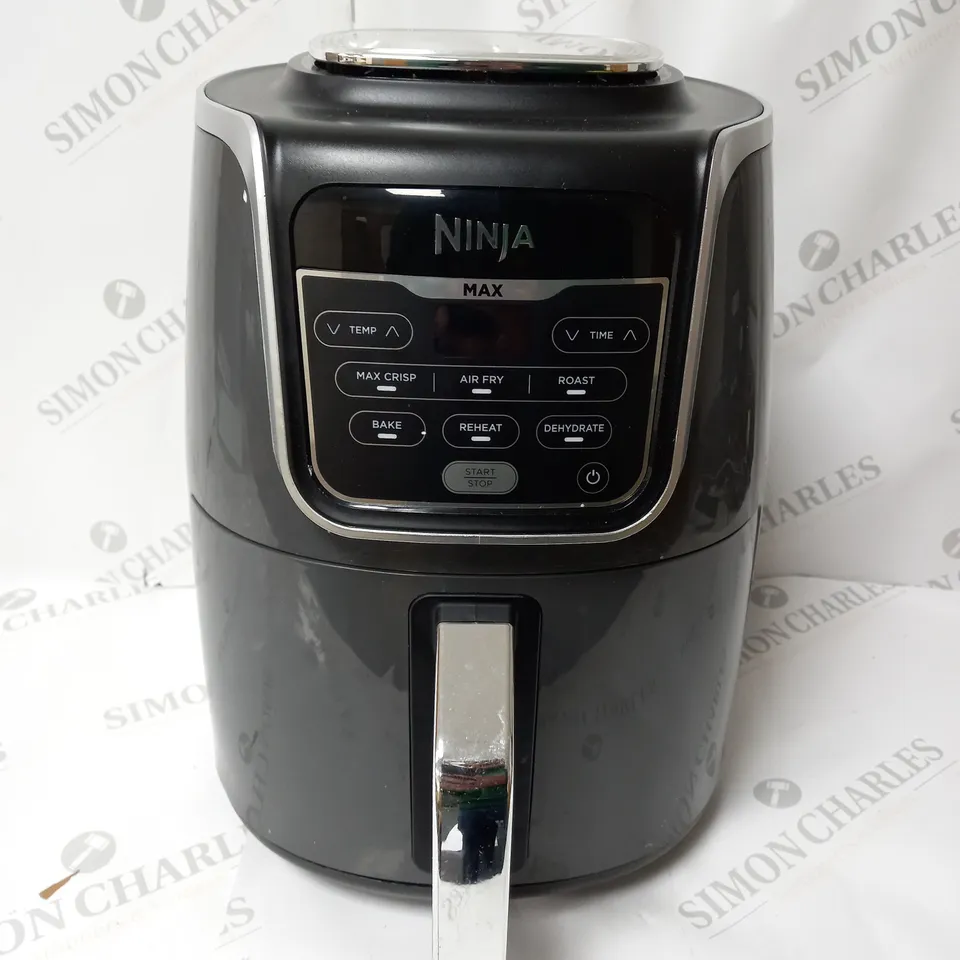 BOXED NINJA AIR FRYER MAX 5.2L