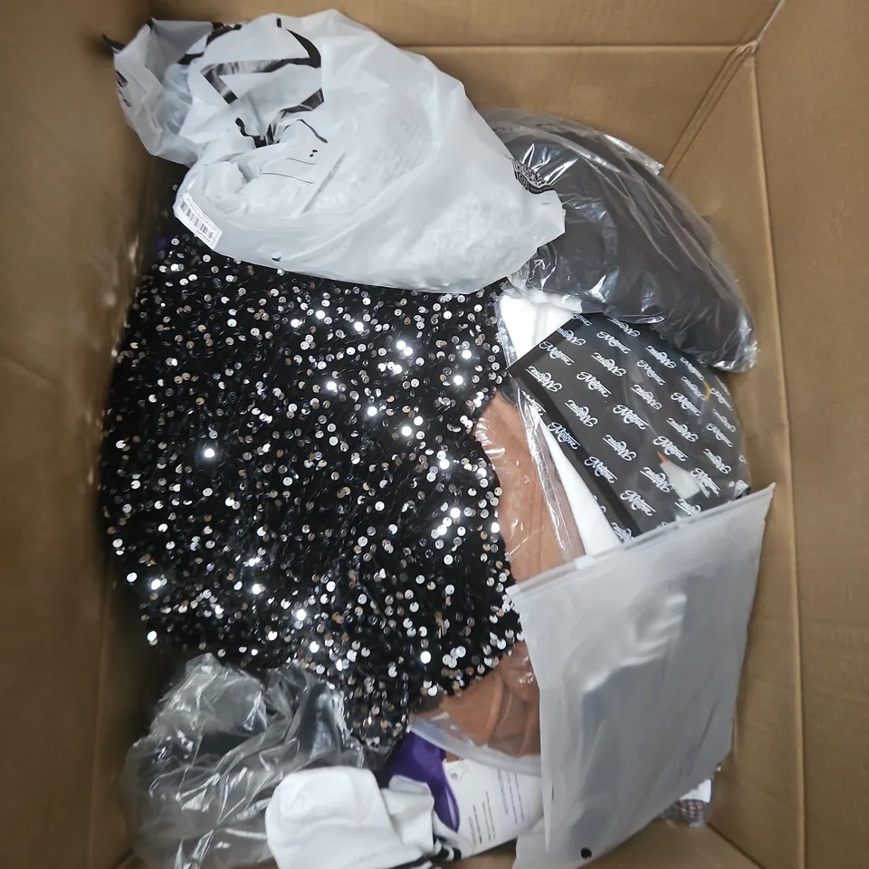LARGE BOX OF APPROXIMATELY 25 ASSORTED CLOTHING ITEMS IN VARIOUS COLOURS, STYLES AND SIZES - COLLECTION ONLY