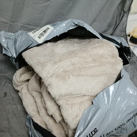 TEDDY FLEECE DUVET COVER SET IN NATURAL - DOUBLE 