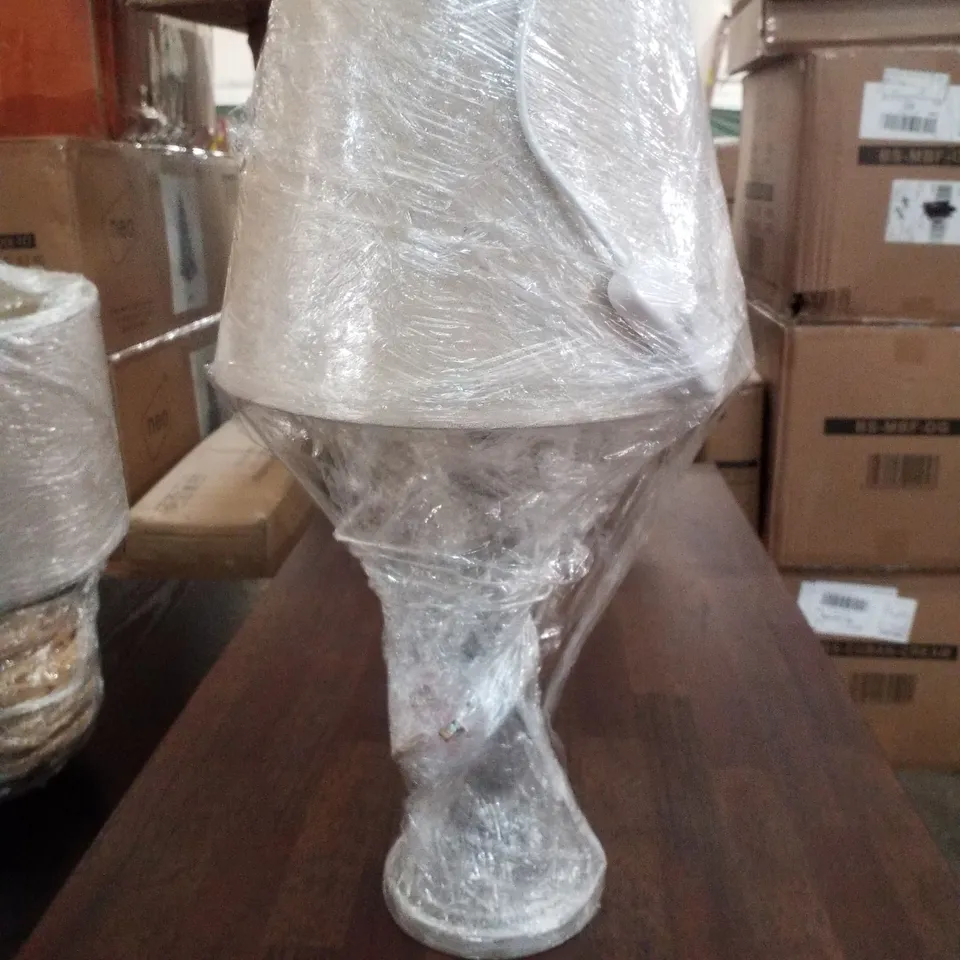 SOPHISTICATED & ELEGANT ALAIA WOOD FREESTANDING TABLE LAMP - VERSATILE ACCENT LIGHTING FOR SETTING MOODS IN LIVING ROOMS OR BEDROOMS