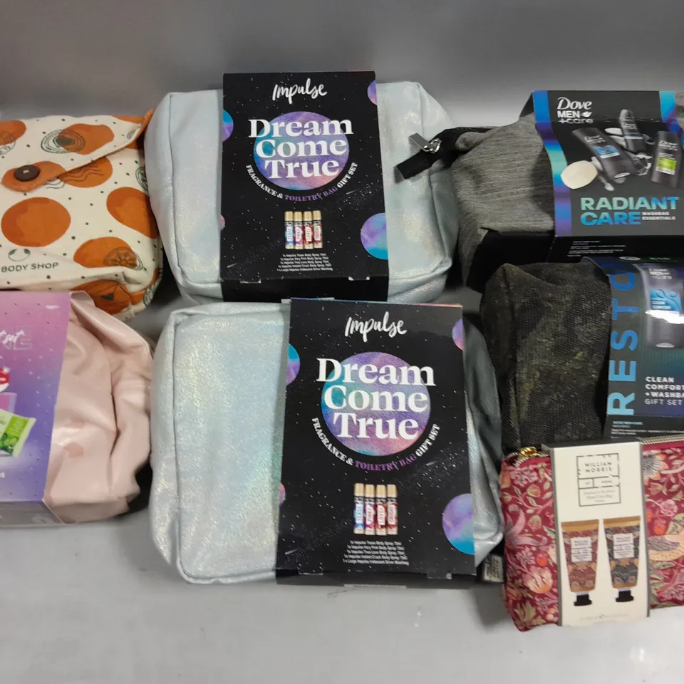 LOT OF 7 ASSORTED HEALTH AND BEAUTY GIFT SETS TO INCLUDE IMPULSE, DOVE AND BODY SHOP