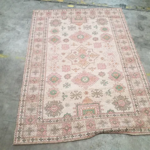 QUALITY DESIGNER AREA RUG - APPROXIMATELY 170X120CM