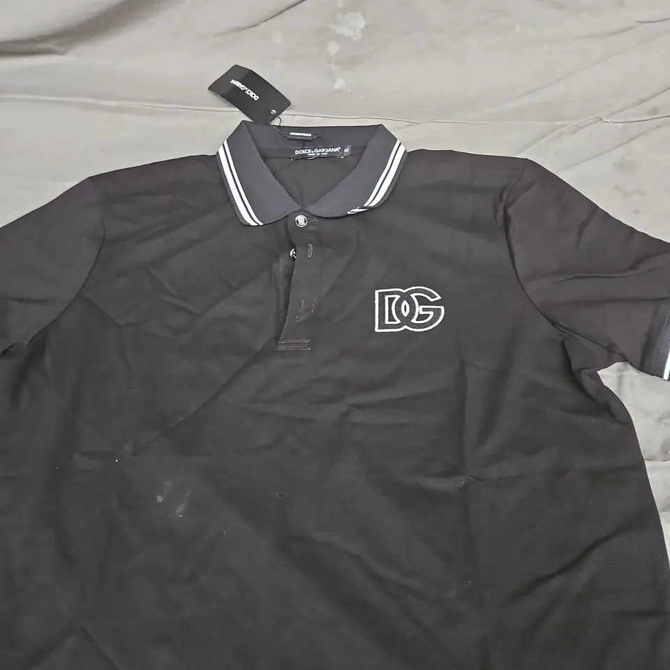 DOLCE AND GABBANA POLO SHIRT - SIZE XL