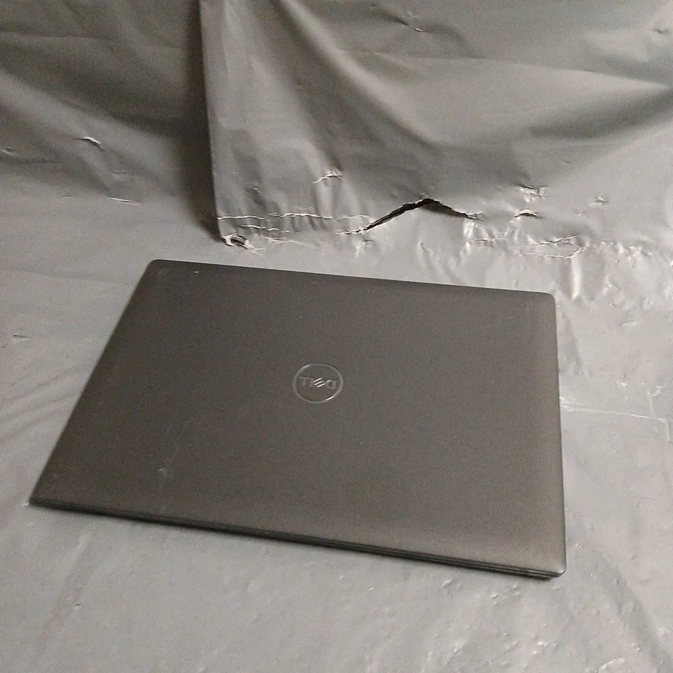 DELL LATITUDE 3420 LAPTOP IN GREY