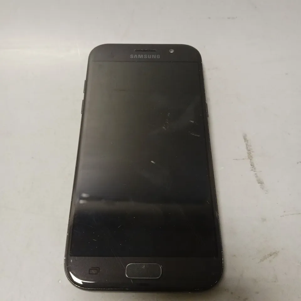 SAMSUNG GALAXY A5 SMARTPHONE 
