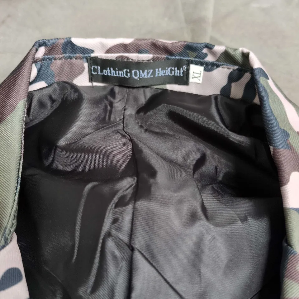 CAMOUFLAGE PRINT BLAZER JACKET, MEN'S, SIZE XL
