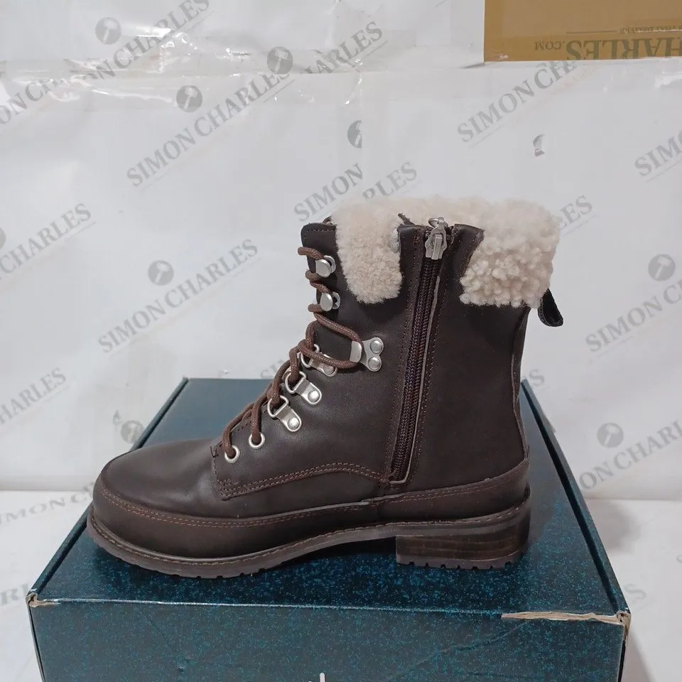 BOXED EMU OKAB WATERPROOF BOOTS, ESPRESSO - SIZE 9