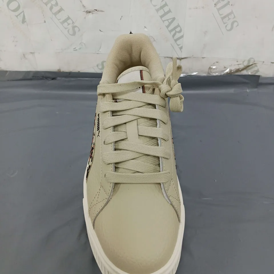 PAIR OF PUMA KARMEN I AM THE DRAMA TRAINERS SIZE 6