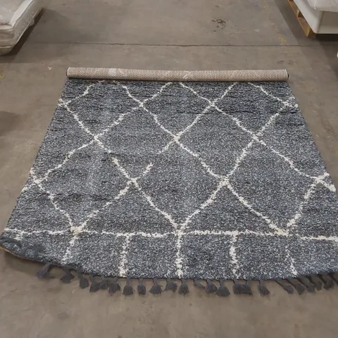 BRAND NEW PACO HOME NADOR AREA RUG - BLUE // SIZE: 200 X 290cm
