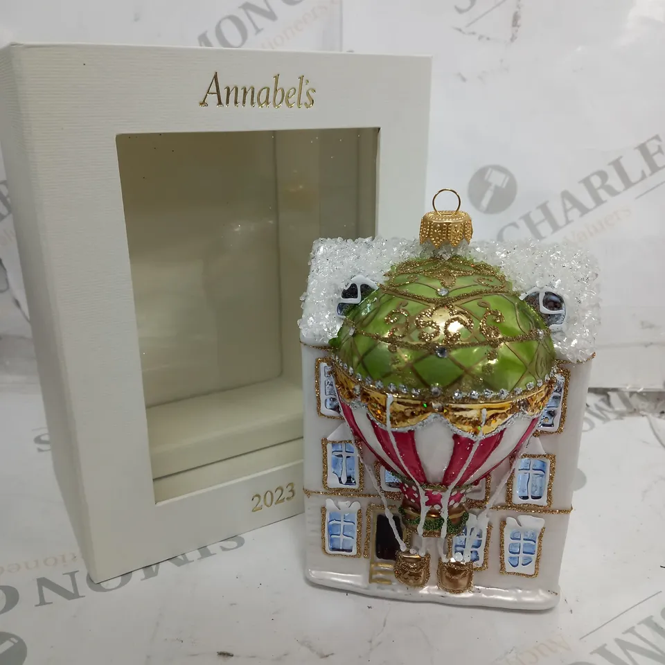 ANNABEL'S 2023 CHRISTMAS DECORATION