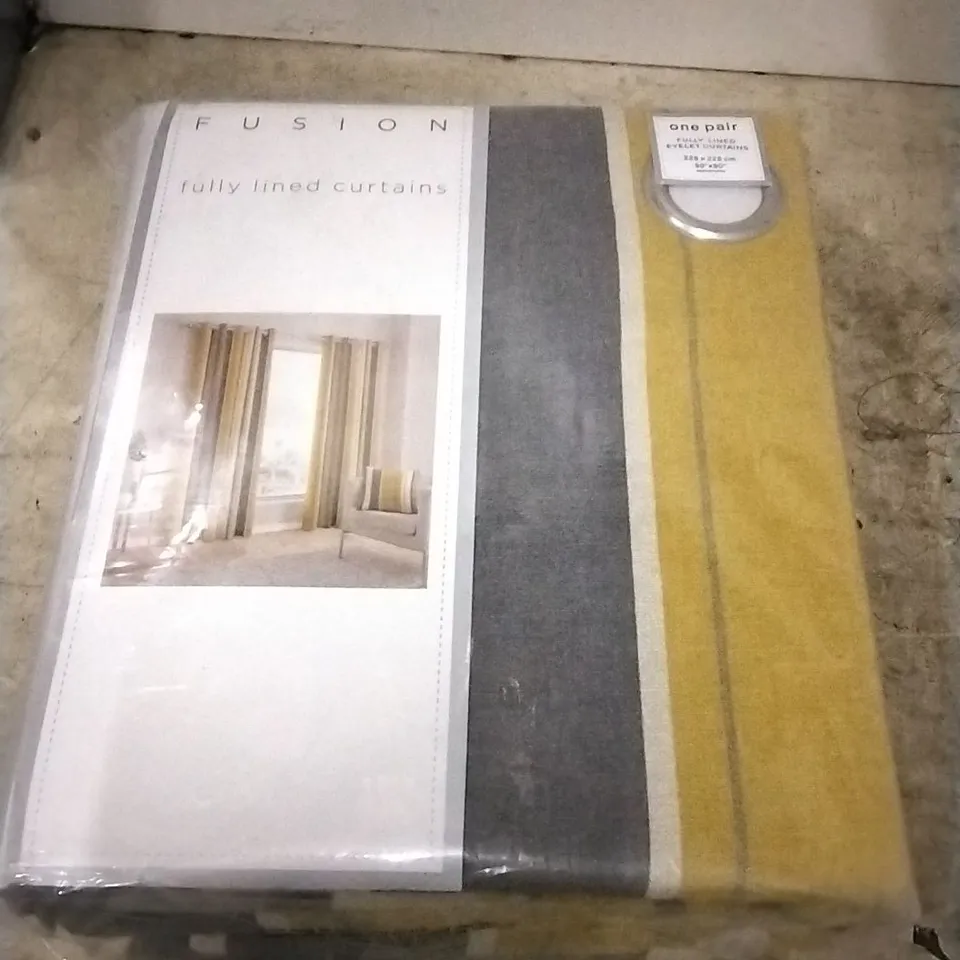 FUSION EYELET CURTAINS SIZE 90 X 90 INCH 
