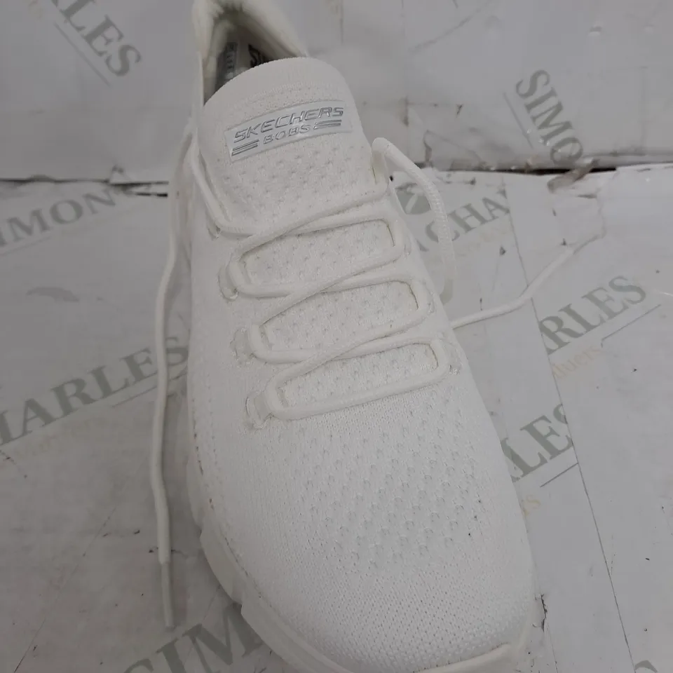 BOBS SPORT BY SKETCHERS WHITE TRAINERS - UK 6