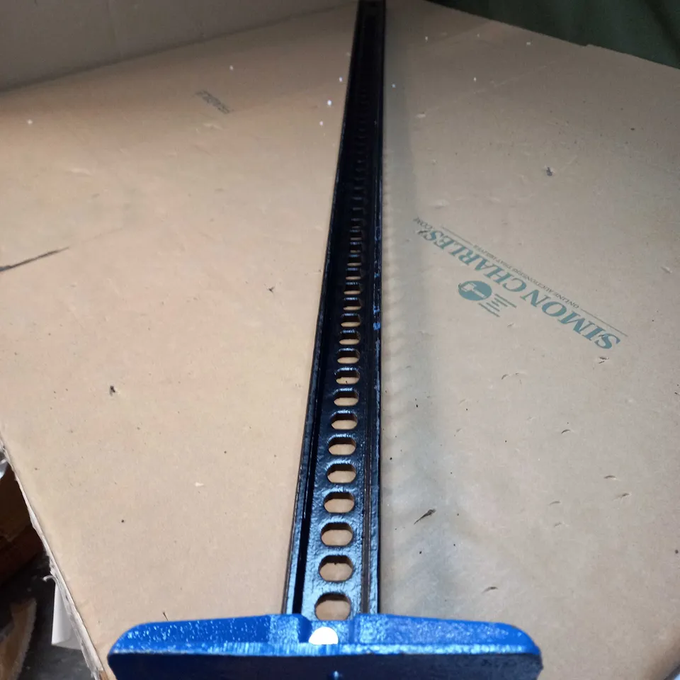 PART OF HEAVY DUTY RACKING COLLECTION ONLY 