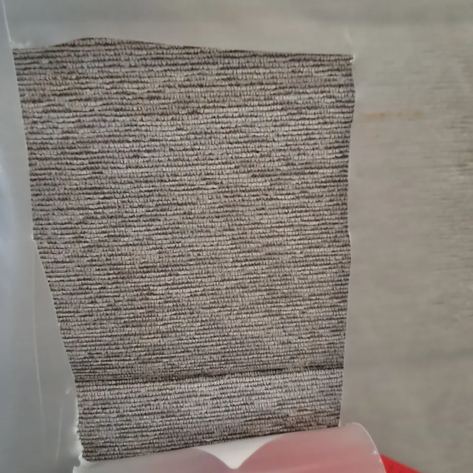 BAGGED GREY FABRIC HEADBOARD