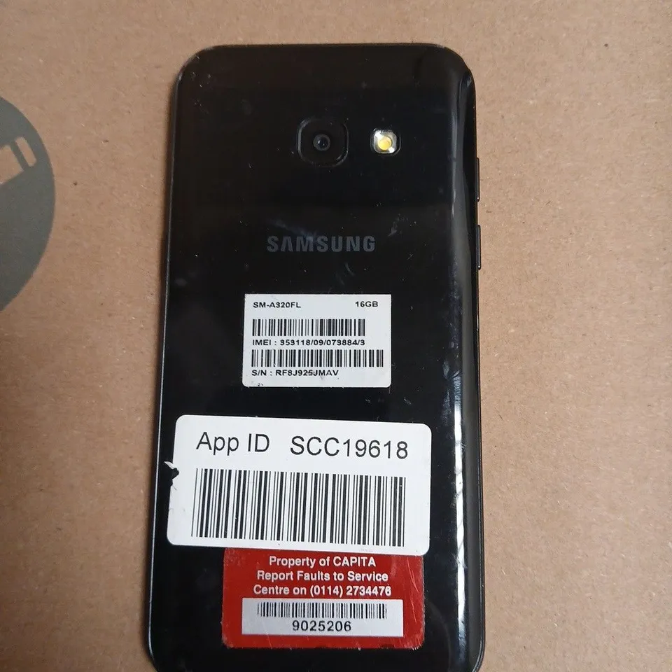 SAMSUNG GALAXY A3 (2017) SM-A320FL – 16GB – BLACK