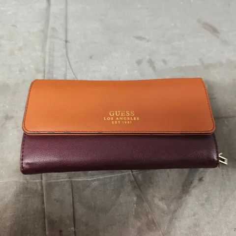 GUESS LETHER PURSE