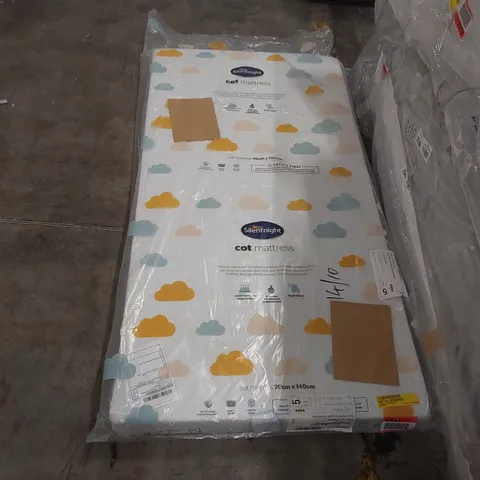 QUALITY BAGGED SILENTNIGHT SAFE NIGHTS SNUGGLE BREATHABLE COT MATTRESS - 70 x 140cm