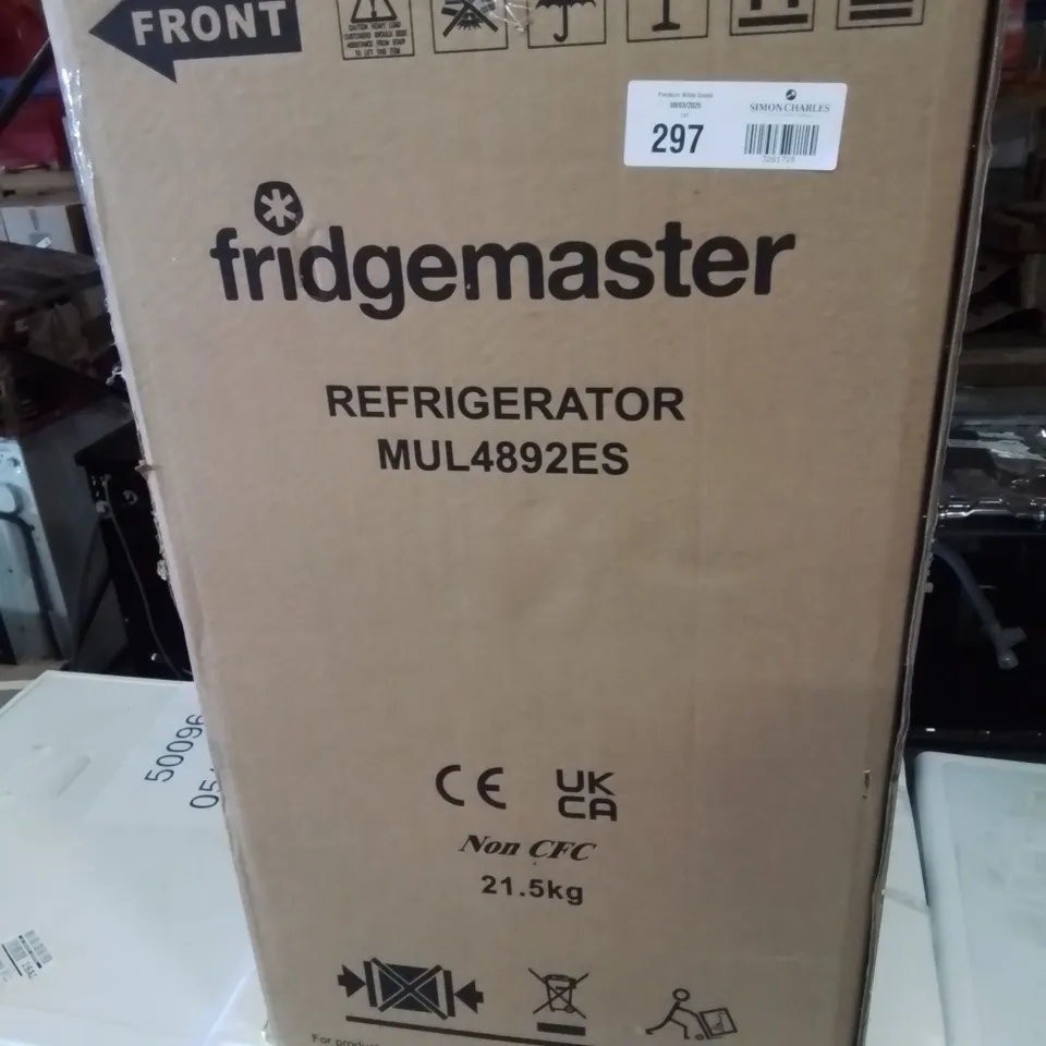 BOXED FRIDGEMASTER MUL4892ES 48CM WIDE UNDER-COUNTER FRIDGE - SILVER