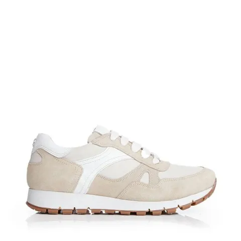 PAIR OF MODA IN PELLE BRAVE TRAINERS IN OFF WHITE SIZE 7