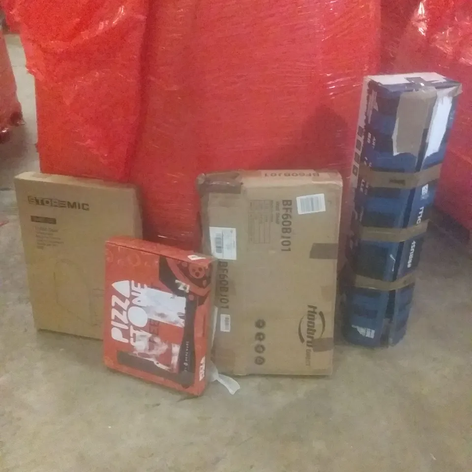 PALLET OF ASSORTED ITEMS INCLUDING TOILET SEAT, PIZZA PEEL KIT, WALL SHELF, ARTIFICIAL GRASS MAINTENENCE 