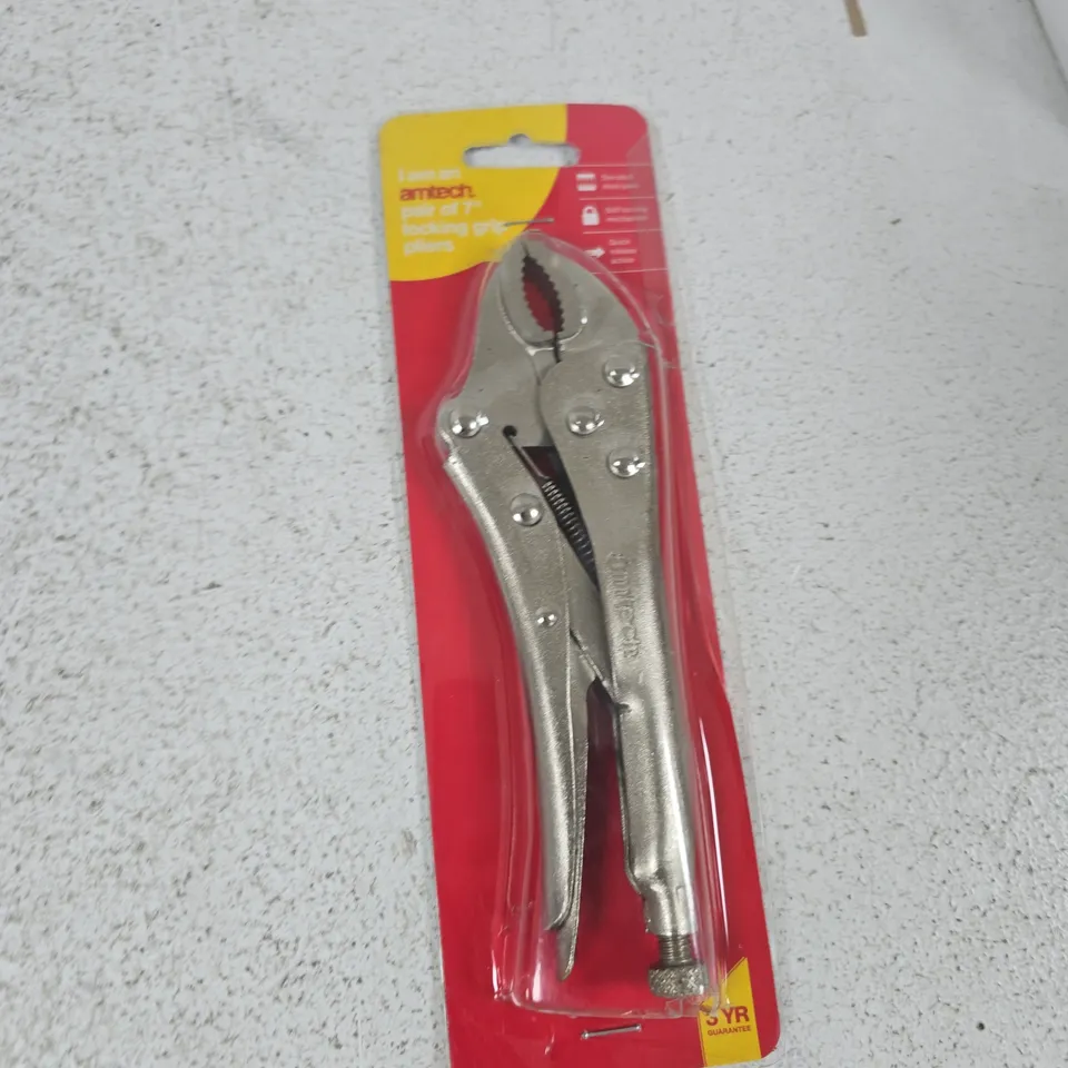 TOTE OF APPROXIMATELY 12 ASSORTED ITEMS TO INCLUDE: 7" LOCKING GRIP PLIERS