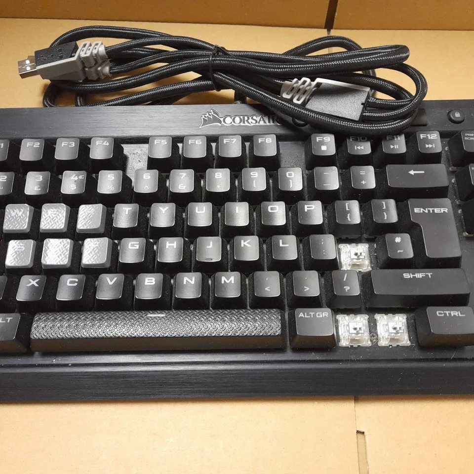 CORSAIR K65 RAPID FIRE CHERRY MX MECHANICAL KEYBOARD 