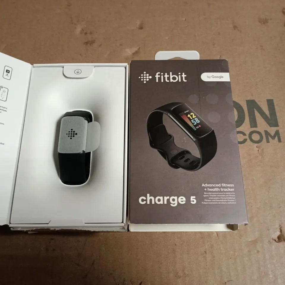 FITBIT CHARGE 5 FITNESS TRACKER – BLACK BAND (BOXED)