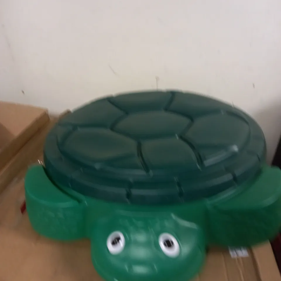 BOXED LITTLE TIKES TURTLE SANDBOX RRP £49