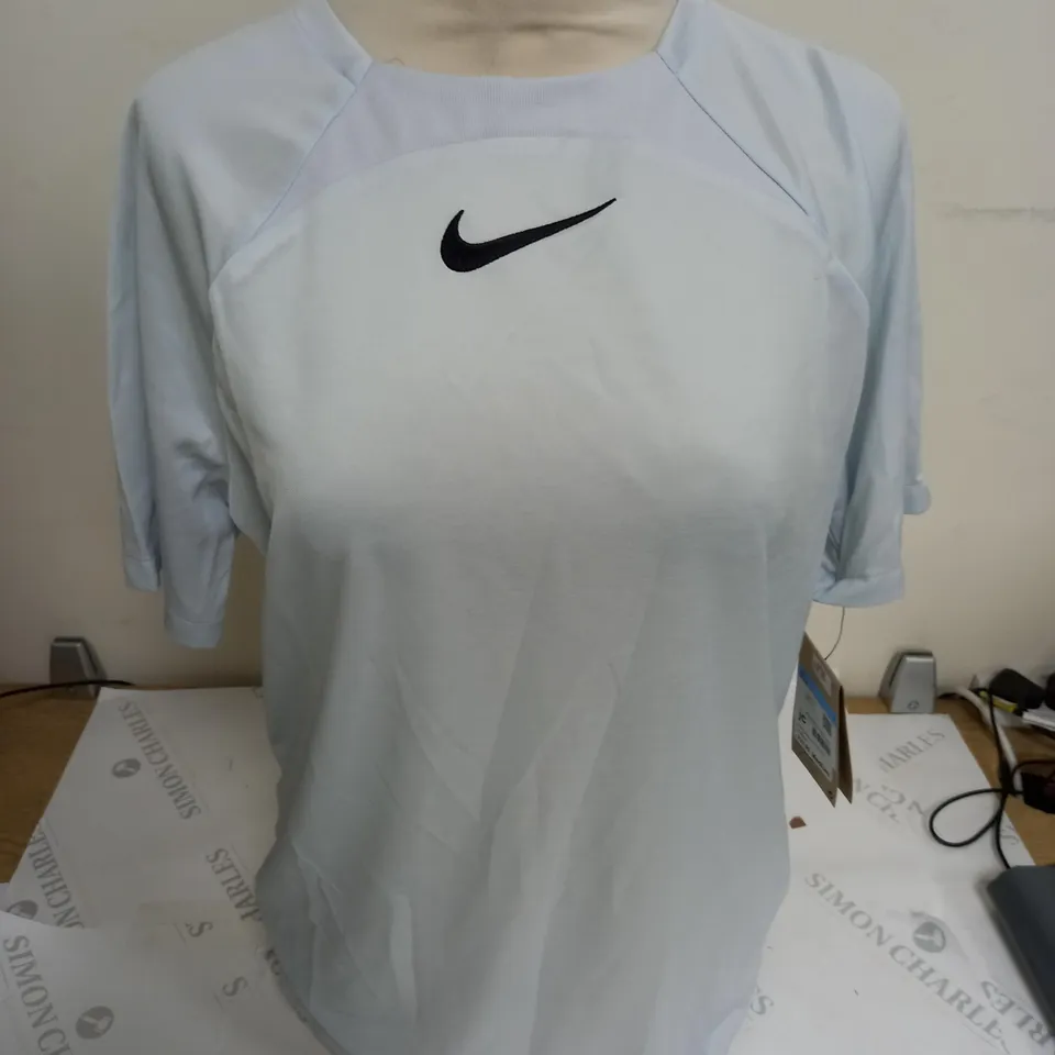 NIKE ACADEMY LIGHT BLUE T-SHIRT - MED