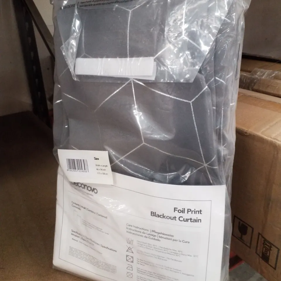 BOST BLACKOUT THERMAL CURTAINS COLOUR GREY (SET OF 2)