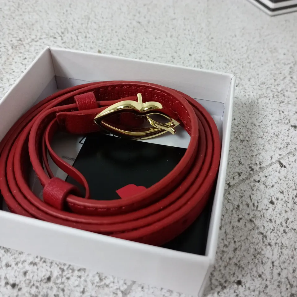 LULU GUINNESS RED LEATHER BELT WITH GOLD LIP CLASP – BOXED