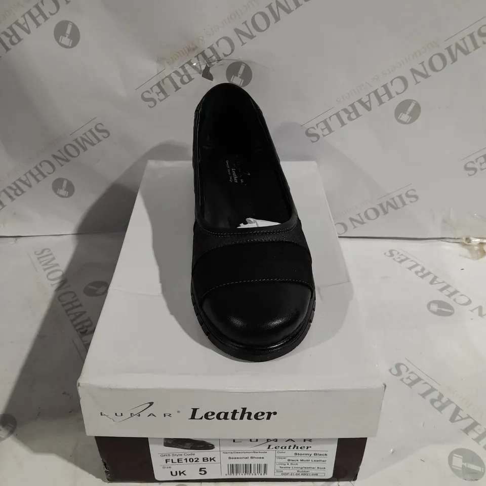 BOXED LUNAR LEATHER LOAFERS SIZE 5