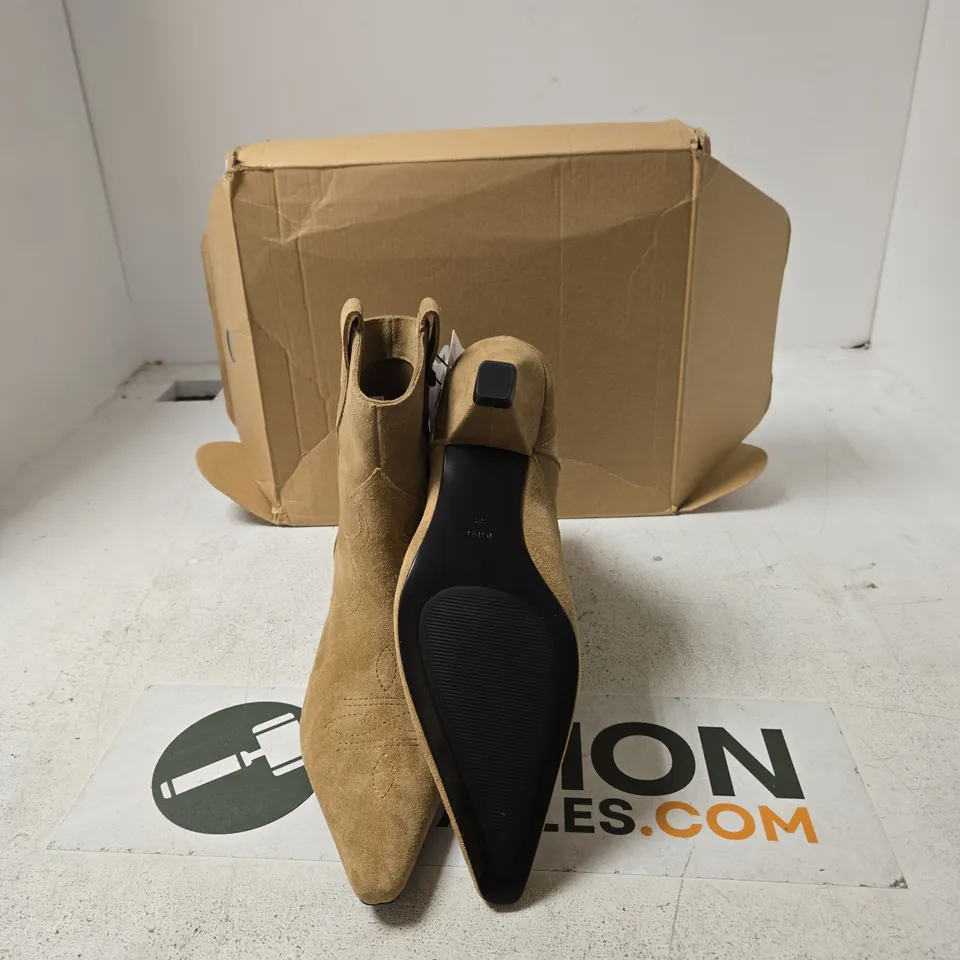 MNG WOMEN'S TAN SUEDE ANKLE BOOTS - EUR 39