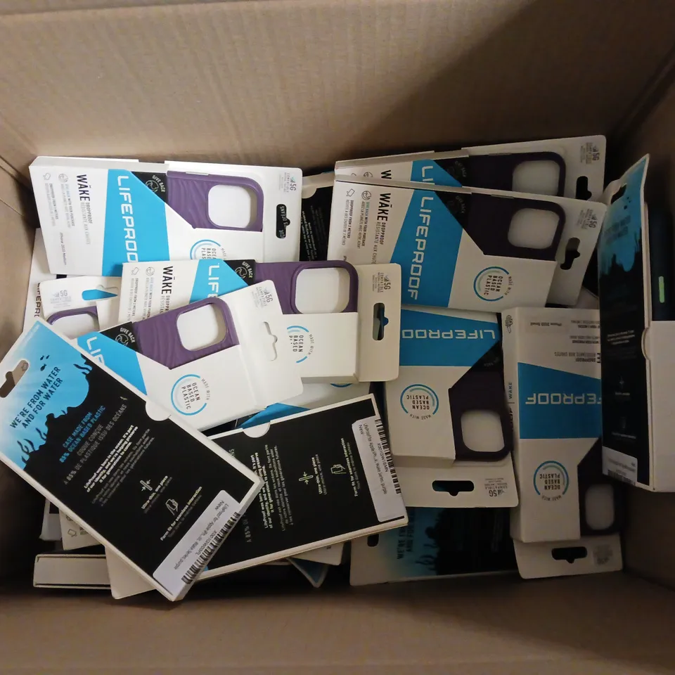 BOXED LOT OF APPROX 25 MOBILE PHONE CASES FOR IPHONE VARIOUS COLOURS. MODELS UNSPECIFIED