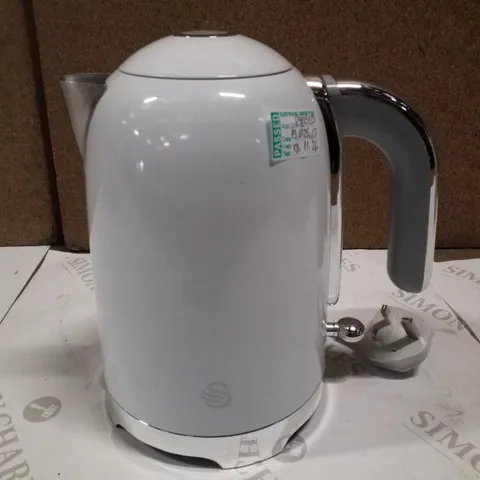 BOXED SWAN SOLACE 1.7L RAPID BOIL JUG KETTLE - HIGH GLOSS WHITE BODY