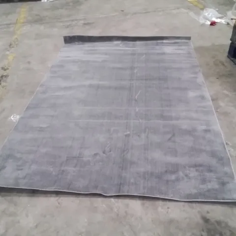 QUALITY DESIGNER AREA RUG - APPROXIMATELY  221x150