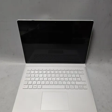 MICROSOFT SURFACE BOOK 2 